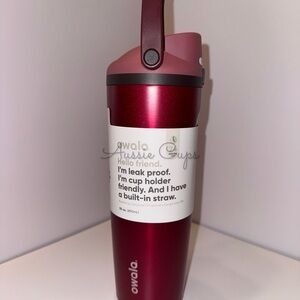 Owala Poinsettia 30 oz FreeSip Sway Limited Ed. (sold out online), minor flaws